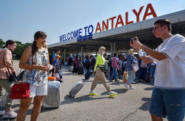    Türkiyədə 6 ayda    50 rusiyalı turist ölüb        
