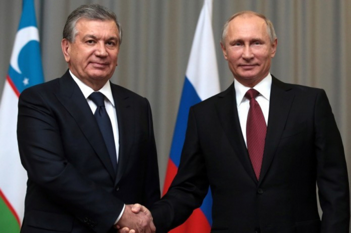   Putin verlieh Shavkat Mirziyoyev den   „Alexander-Newski“  -Orden  