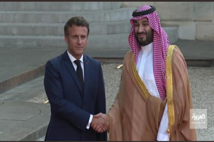   Macron traf sich im Elysée-Palast mit dem Kronprinzen von Saudi-Arabien  