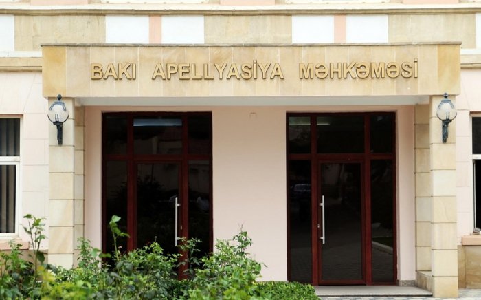    Bu hakimin səlahiyyətlərinə vaxtından əvvəl xitam verilir  
   