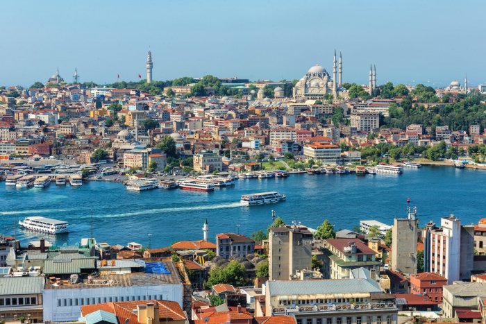    Rusiya hərbçiləri “taxıl dəhlizi” üzrə görüş üçün İstanbuldadır   