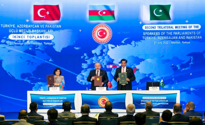   Declaración de Estambul se firma en la segunda reunión trilateral de los presidentes parlamentarios de Azerbaiyán, Pakistán y Türkiye  