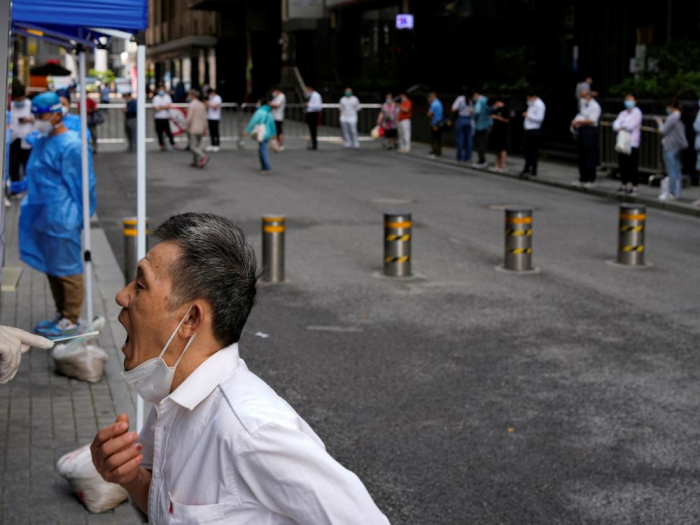 Pandémie/Chine: Shanghaï lance deux nouvelles séries de tests de masse