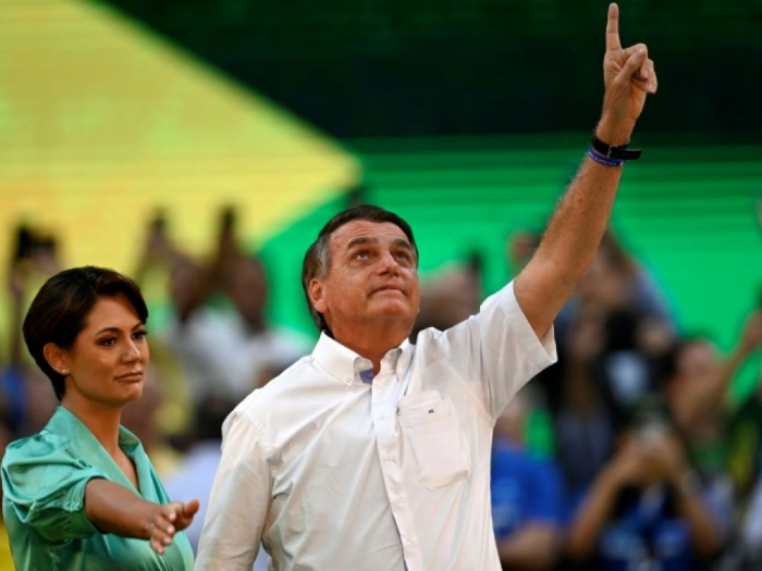 Jair Bolsonaro lance sa candidature à la réélection au Brésil