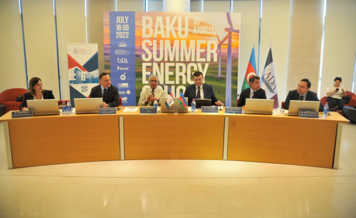 Arranca la 16ª Escuela de Verano de Energía de Bakú