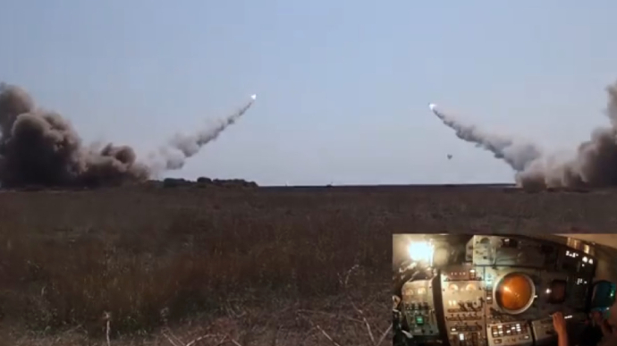    Ukrayna Ordusu raketləri havada belə vurur -    VİDEO     
   