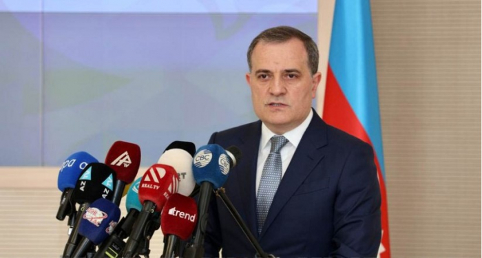    "İşğal dövründə törədilmiş cinayətlər barədə açıq şəkildə danışmalıyıq" -    Nazir      