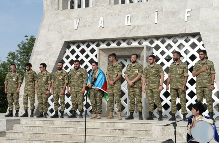    Qazi şairlər "Vaqif Poeziya Günləri"ndə -    FOTOLAR       