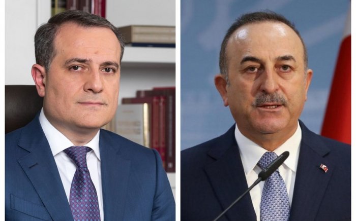  Ceyhun Bayramov Çavuşoğlu ilə danışıb  
 