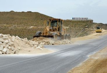   Presidente de Azerbaiyán destina más de 3 millones de dólares a la construcción de carreteras en Garadagh  