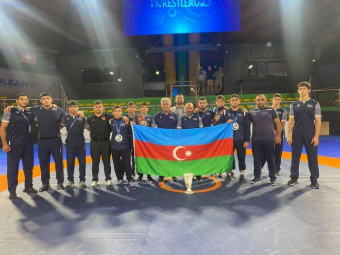  Des lutteurs azerbaïdjanais remportent cinq médailles aux championnats du monde U17 