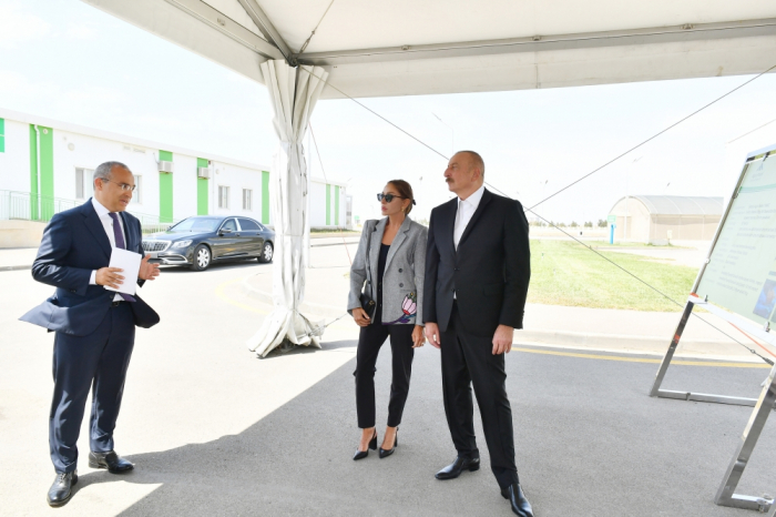   Le président Aliyev et son épouse participent à l’inauguration d’une usine de transformation de la SARL Azbadam  