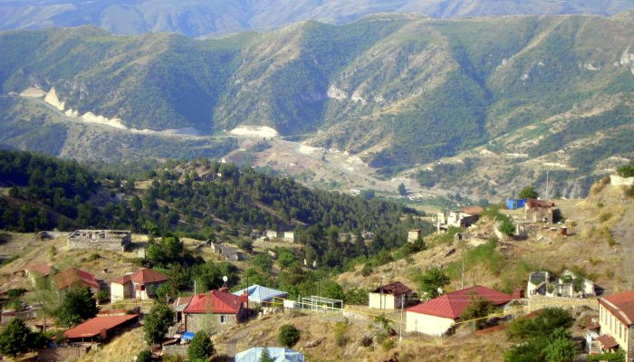  Los armenios en Lachin serán reubicados a finales de mes, según los medios armenios  