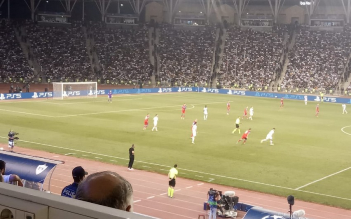    "Qarabağ" - "Viktoriya" oyununda insident  
   