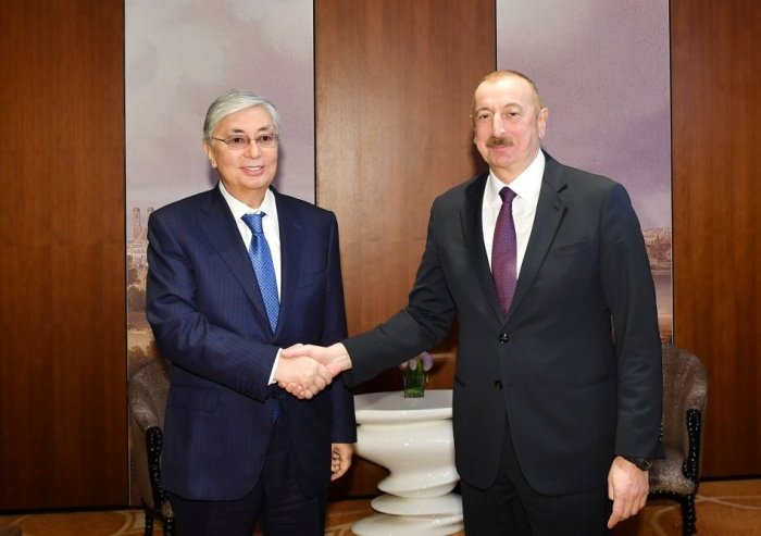 Presidents of Azerbaijan, Kazakhstan make press statements