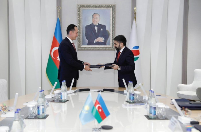    SOCAR ilə "QazaqGaz" şirkəti arasında Anlaşma Memorandumu imzalanıb  
   