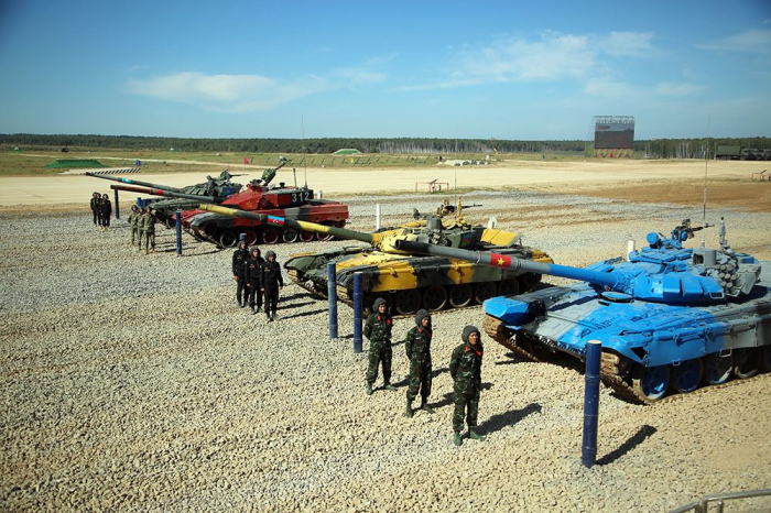 Azerbaijani servicemen takes part in semifinals of "Tank Biathlon" contest