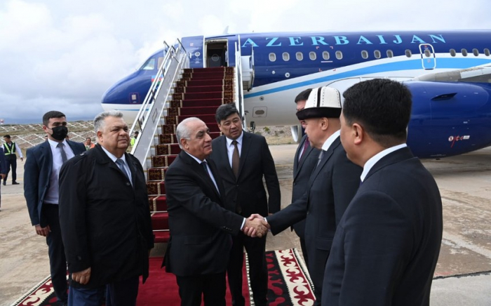 Azerbaijani prime minister arrives in Kyrgyzstan