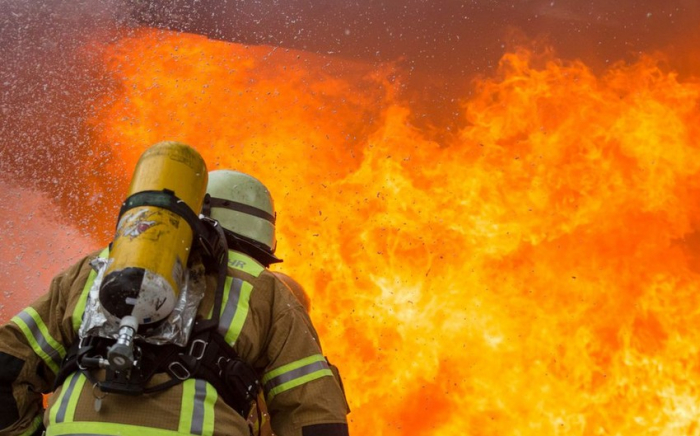   Ministerium für Notsituationen in Aserbaidschan gibt die Zahl der Todesfälle bei Bränden bekannt  