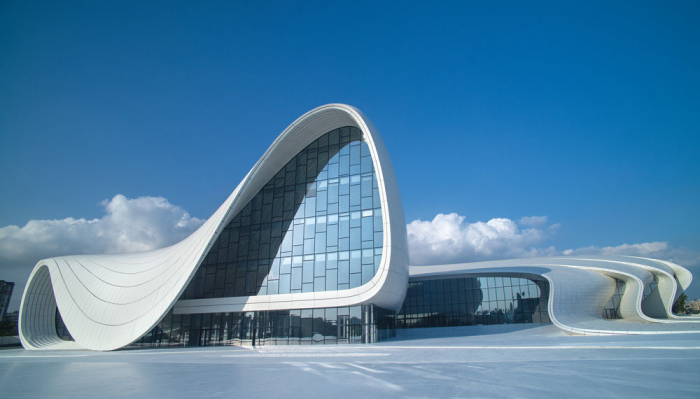 Heydar Aliyev Center regularly holds concerts with large audience on weekends 