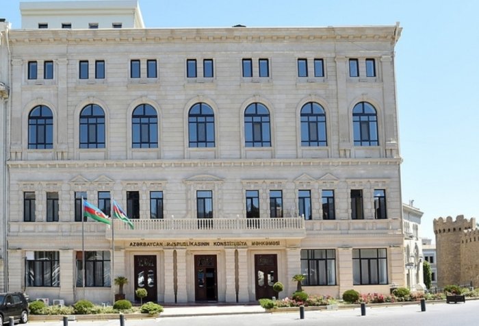   Konstitusiya Məhkəməsi Palatası Ombudsmanın sorğusuna baxıb   
