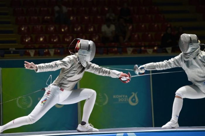 Azerbaijani female fencers claim three medals at Islamic Solidarity Games