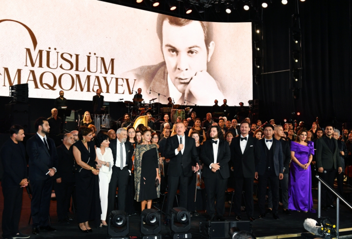  Azerbaijani president and first lady attend memorial evening for world-famous singer Muslum Magomayev