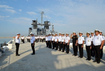 Los buques de las Fuerzas Navales de Azerbaiyán regresan de Rusia