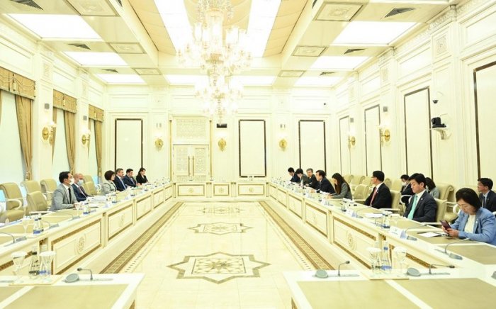 Koreya Prezidentinin xüsusi nümayəndəsi Azərbaycana gəlib   
