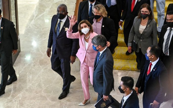    Pelosi qalmaqallı Tayvan səfərinə dair açıqlama verdi   