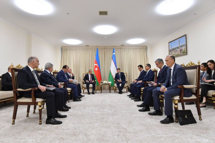   Erörtert wurde die Entwicklung der Wirtschaftsbeziehungen zwischen Aserbaidschan und Usbekistan  