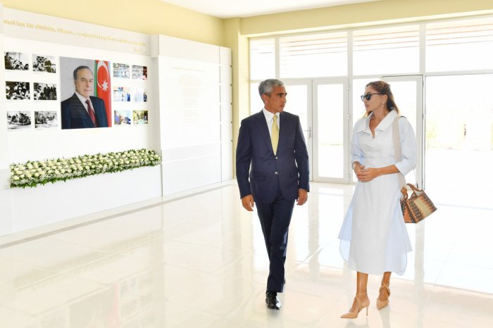    Mehriban Əliyeva açılışlarda iştirak edib  -  FOTOLAR   