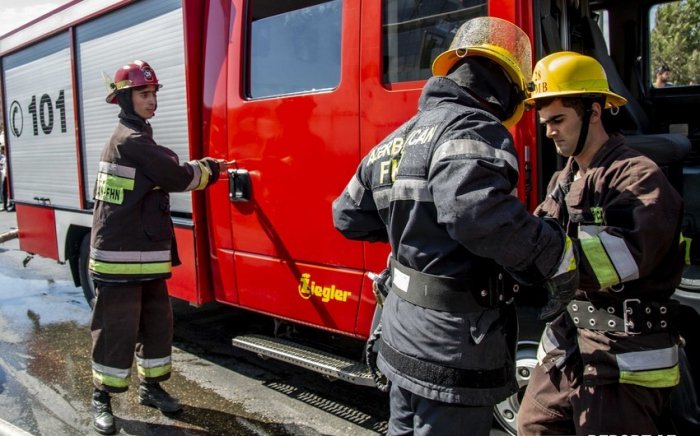    Siyəzən və Şabrandakı yanğınlar tam söndürülüb     
