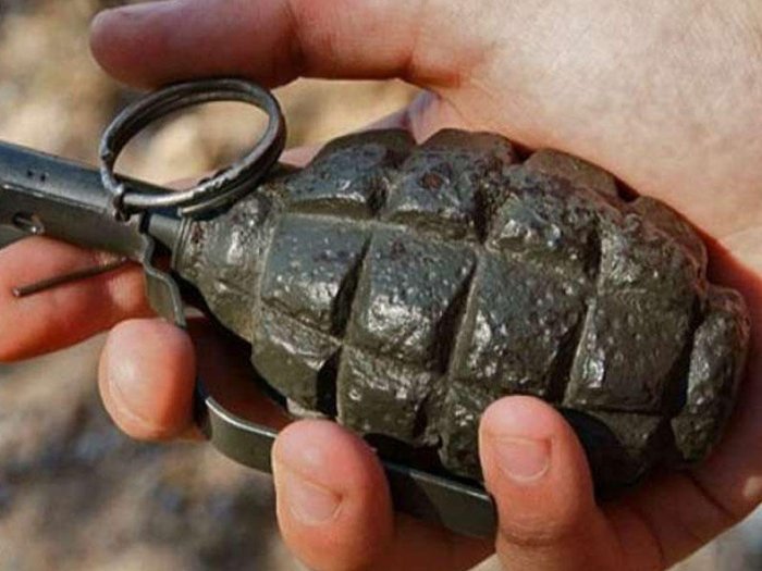    Zibilikdən tapılan qumbara partladı,    qadın xəsarət aldı      