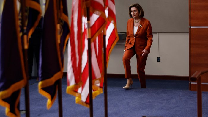    Pelosi Tayvandan Yaponiyaya gedəcək   
