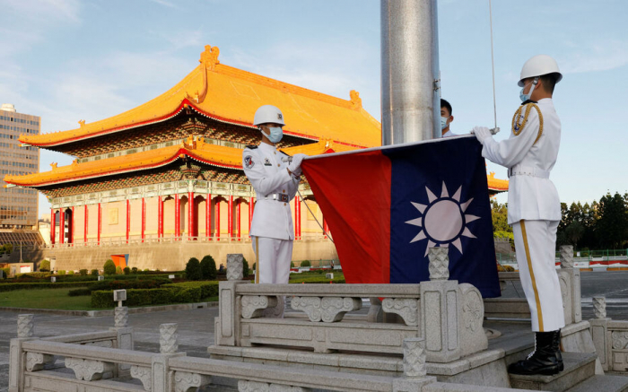 Taïwan accuse Pékin de simuler une attaque de l
