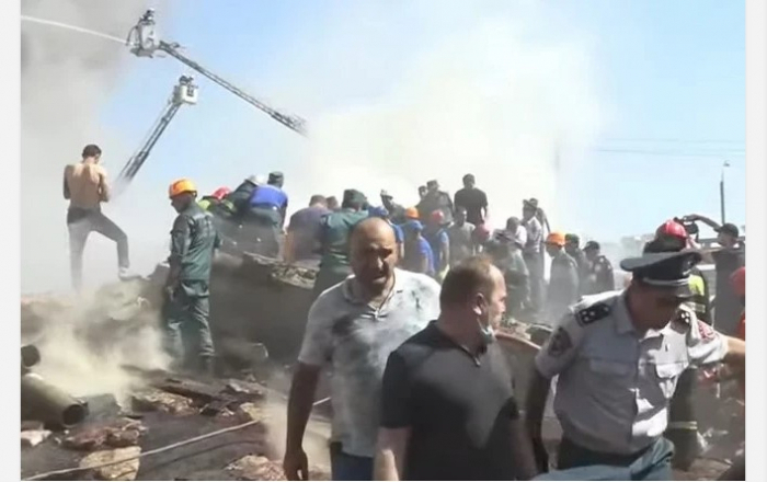  Sube a 16 el número de muertos por la explosión en un centro comercial de Ereván, la capital de Armenia  