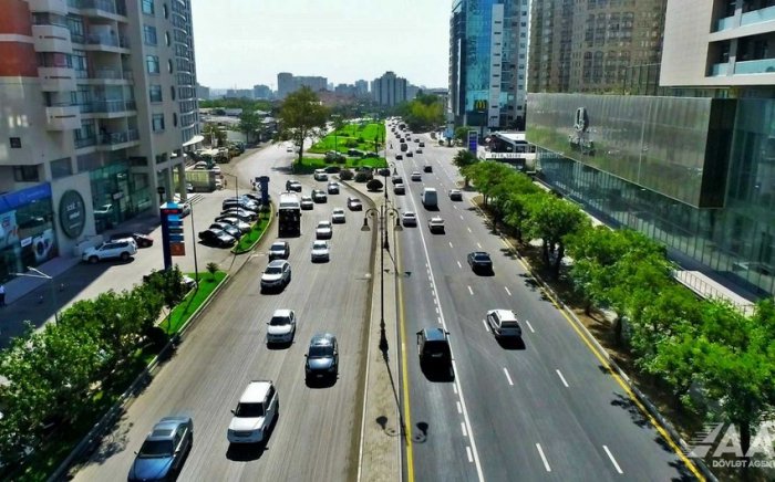 Tbilisi prospektinin bir hissəsində təmir yekunlaşıb