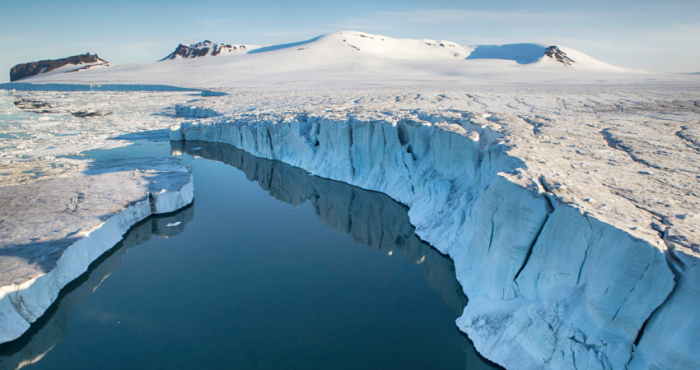    Arktika dünyanın digər hissəsindən dörd dəfə daha sürətlə istiləşir   