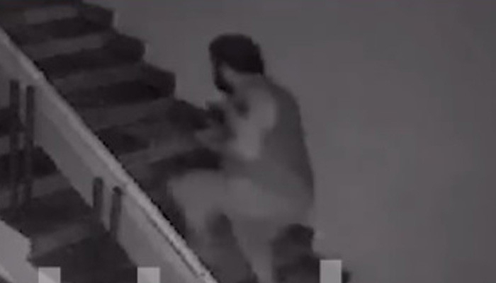    Markaryanın meriyaya hücumunun görüntüləri yayıldı -    VİDEO      