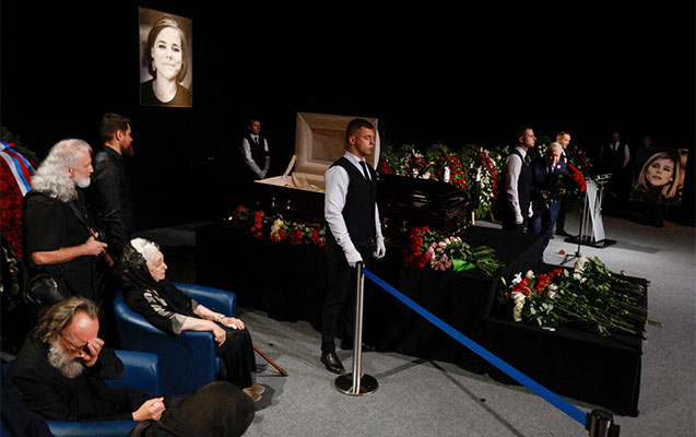 Duqina dəfn edildi