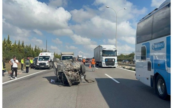    Türkiyədə ağır yol qəzası:    15 ölü, 22 yaralı    