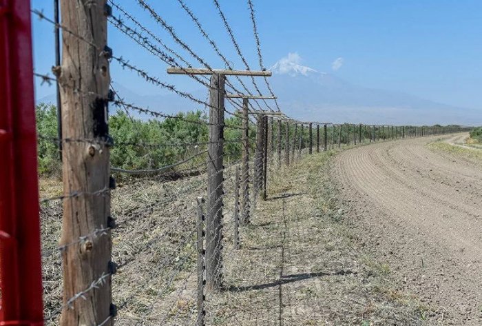    Ermənistan sərhədini keçən türk yoxa çıxdı  
   
