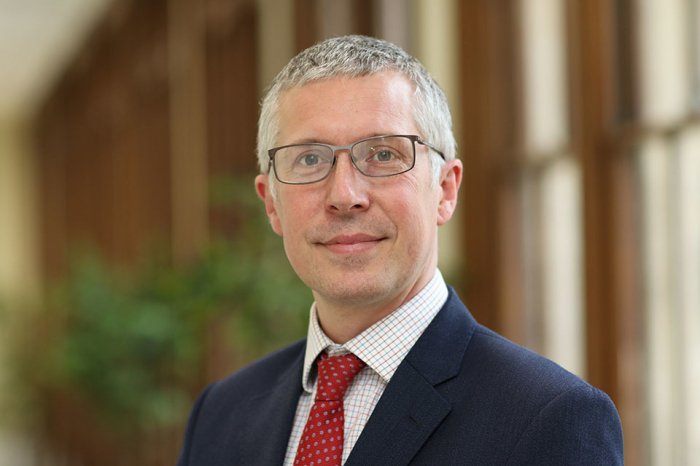    Britaniyanın yeni səfiri Bakıda   
