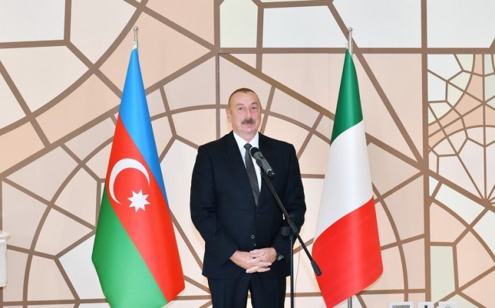       İlham Əliyev:    "İtaliya ilə çox güclü siyasi-iqtisadi əlaqələr mövcuddur"  
   