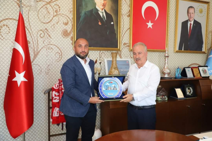 Chairman of MUSIAD Azerbaijan holds number of meetings in Turkiye 