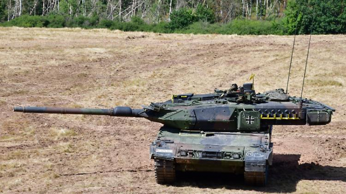   Kiew fordert direkte Lieferung deutscher Kampfpanzer  