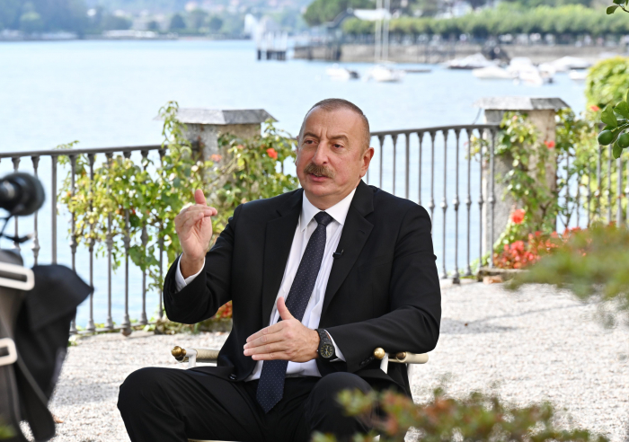     Ilham Aliyev  : "Armenia ha saludado los cinco principios básicos que presentamos"  