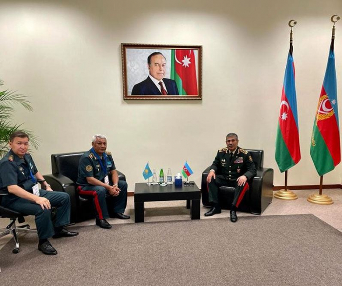 Azerbaijani defense minister meets Kazakh deputy minister of defense