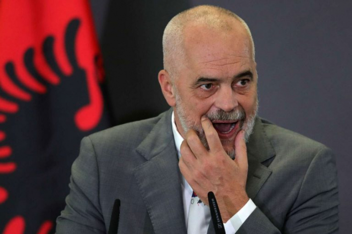    Bu ölkə İranla əlaqələrini KƏSDİ   
   